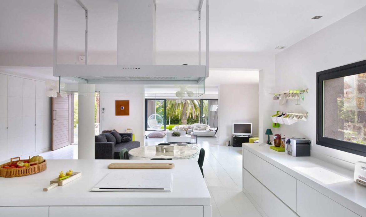 Mansion with Private Pool and Landscaped Garden