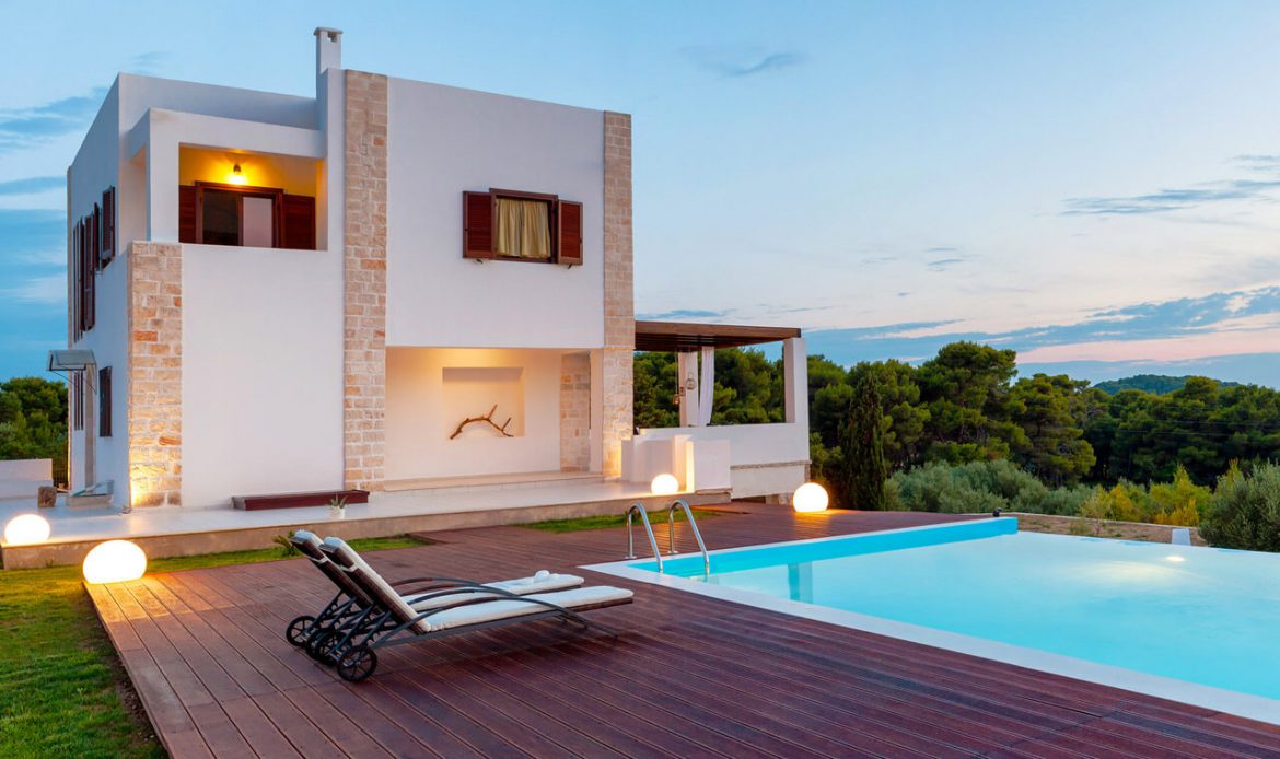 Luxury 3 Bedroom Apartment for Sale in Prime Locat